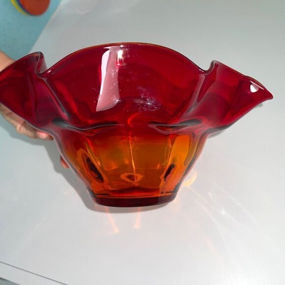 Blenko Vintage Amberina Ruffle Bowl Red Size Large Mid Century Modern MCM Orange - Picture 11 of 12